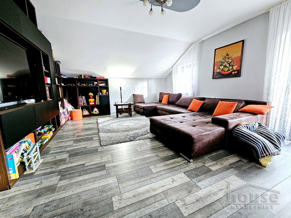kuce-veternik-3046750-jnr5c Kuća na prodaju, Veternik, Novi Sad, 463m², 450.000 €