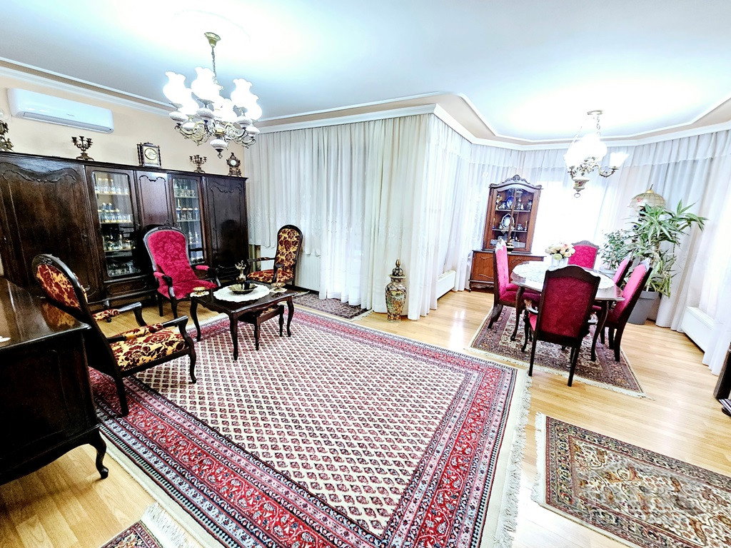 kuce-veternik-3046750-ltkt9 Kuća na prodaju, Veternik, Novi Sad, 463m², 450.000 €