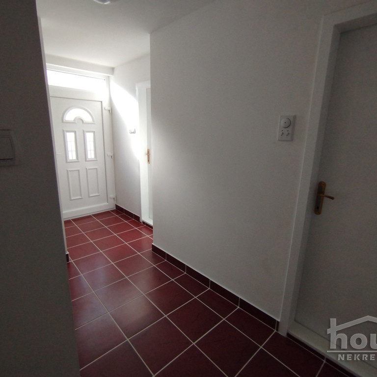 Kuća na prodaju, Vojinovo, Novi Sad, 220m², 319.300 €