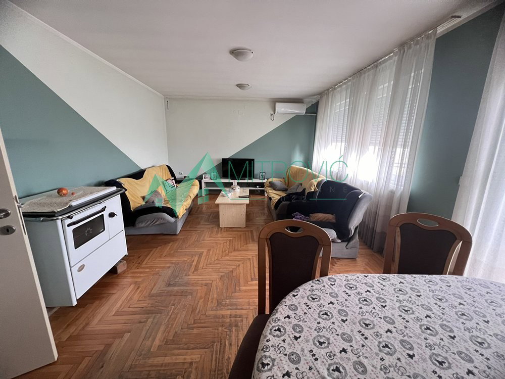 kuce-zanoS-3000140-ikgya Kuća na prodaju, Zanoš, Novi Sad, 95m², 669.500 €