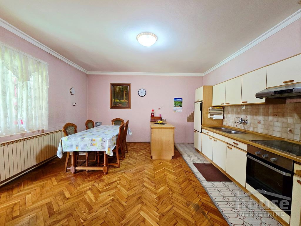Kuća na prodaju, Zmajevo, Vrbas, 255m², 150.000 €