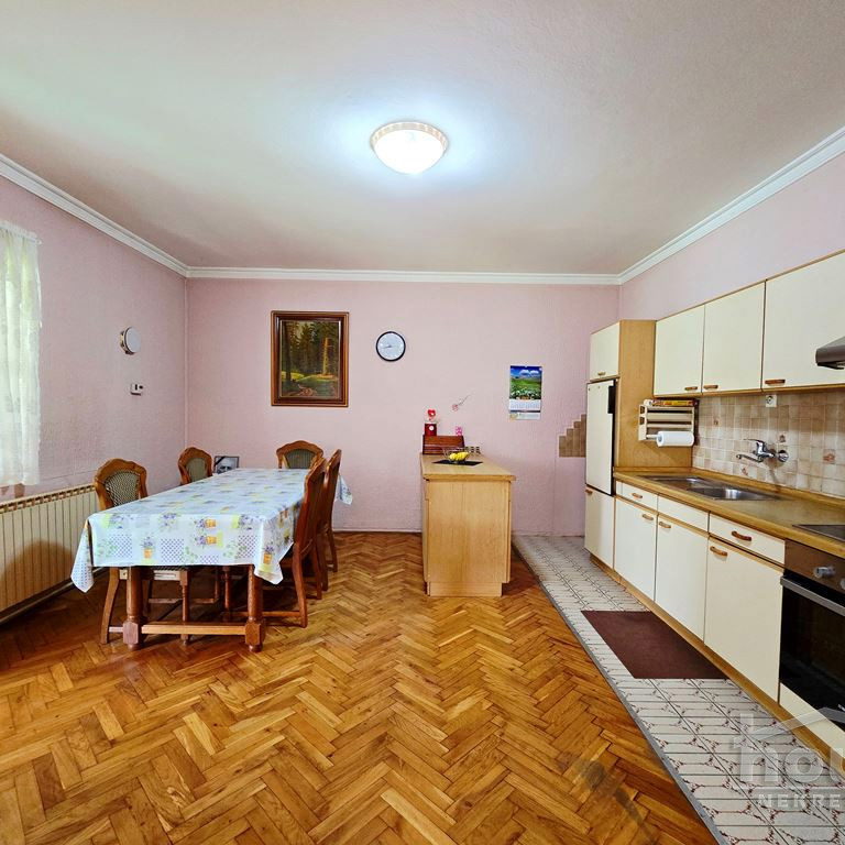Kuća na prodaju, Zmajevo, Vrbas, 255m², 150.000 €