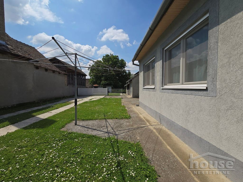Kuća Prodaja Novi Sad  255 m2