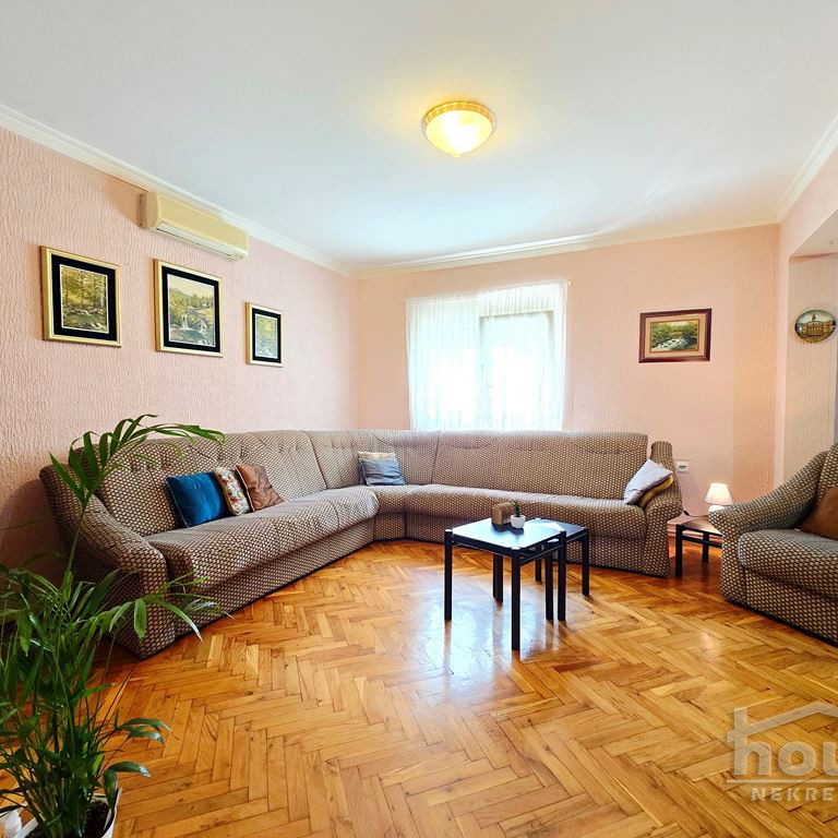 Kuća na prodaju, Zmajevo, Vrbas, 255m², 150.000 €