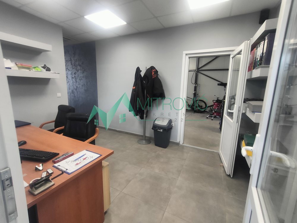 Lokal Prodaja Novi Sad  171 m2