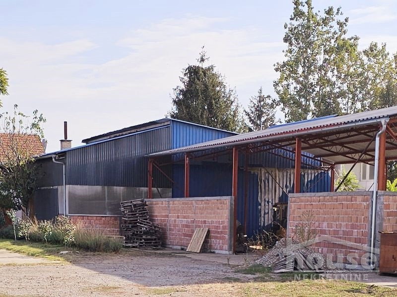 Lokal Prodaja Novi Sad Lokal Prodaja Novi Sad 1105 m2