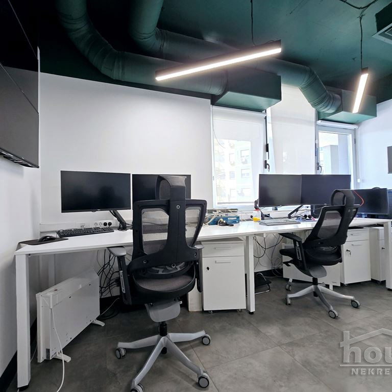 Lokal Prodaja Novi Sad  291 m2