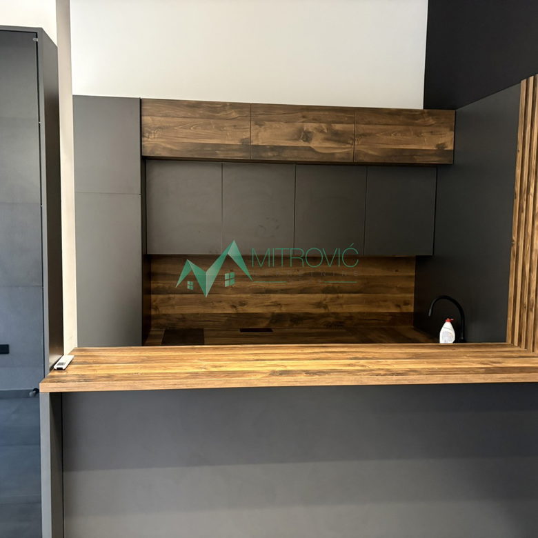 Lokal na prodaju, Centar, Novi Sad, 192m², 711.900 €