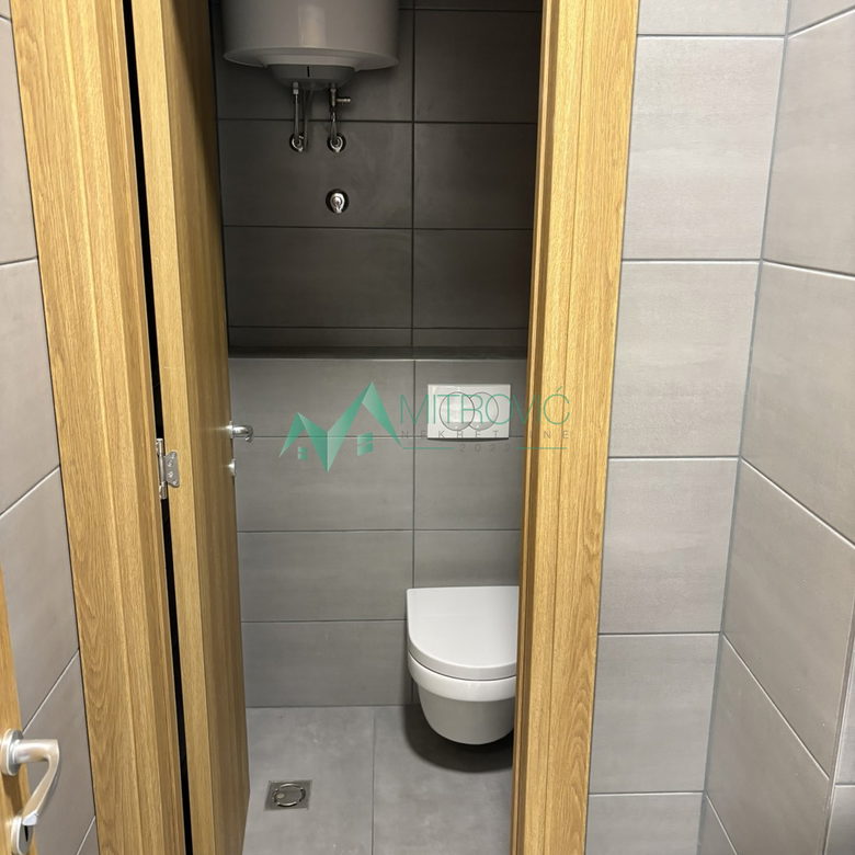 Lokal na prodaju, Centar, Novi Sad, 192m², 711.900 €