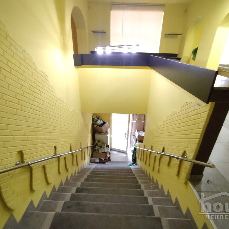 Lokal Prodaja Novi Sad  86 m2