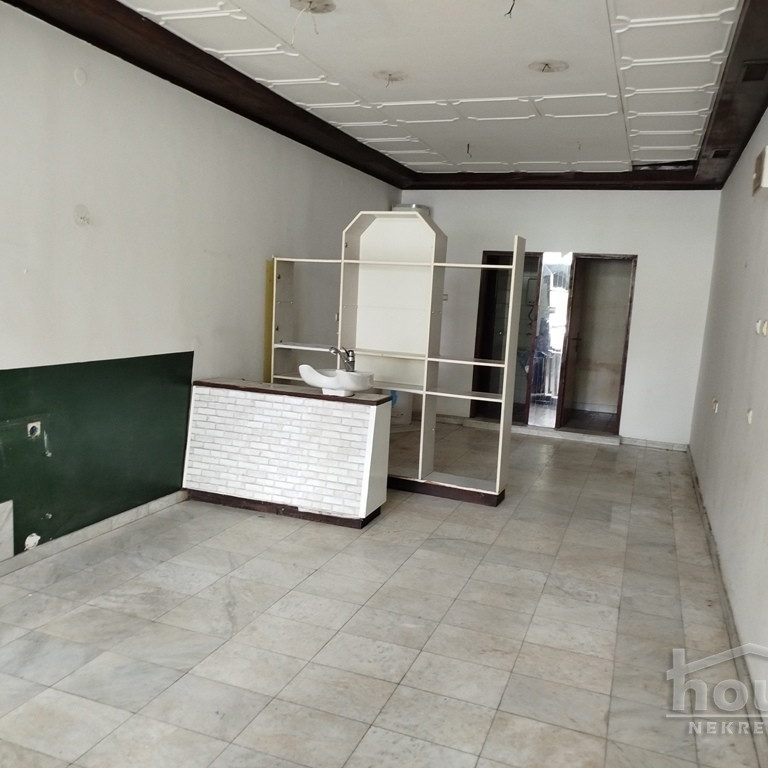 Lokal Prodaja Novi Sad  41 m2