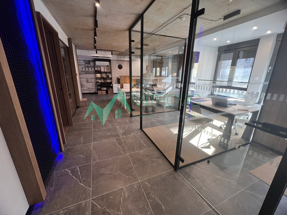 Lokal na prodaju, Podbara, Novi Sad, 121m², 463.500 €