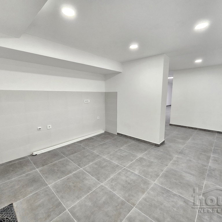 Lokal na prodaju, Podbara, Novi Sad, 175m², Prizemlje, 324.450 €
