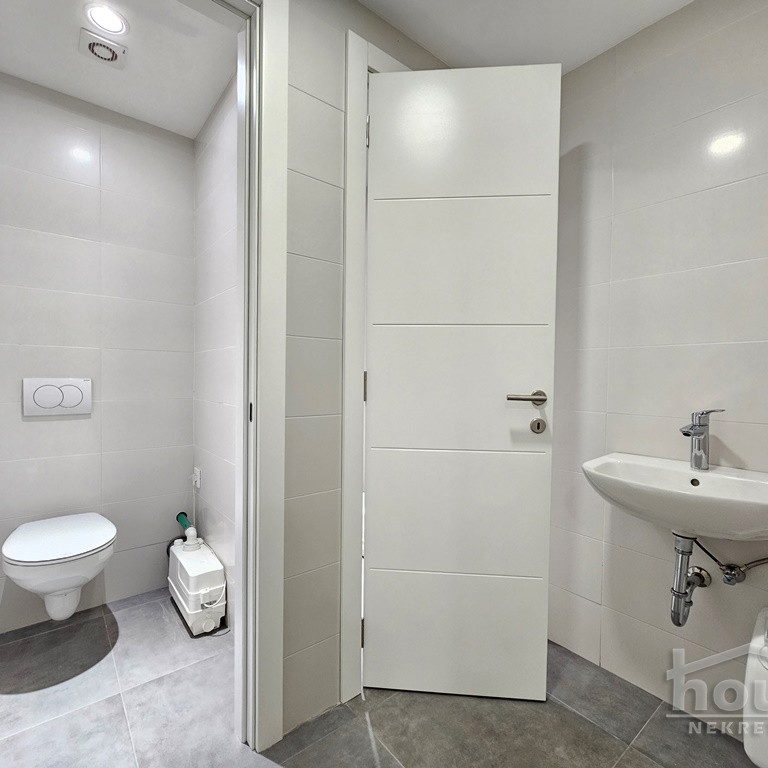 Lokal Prodaja Novi Sad  175 m2