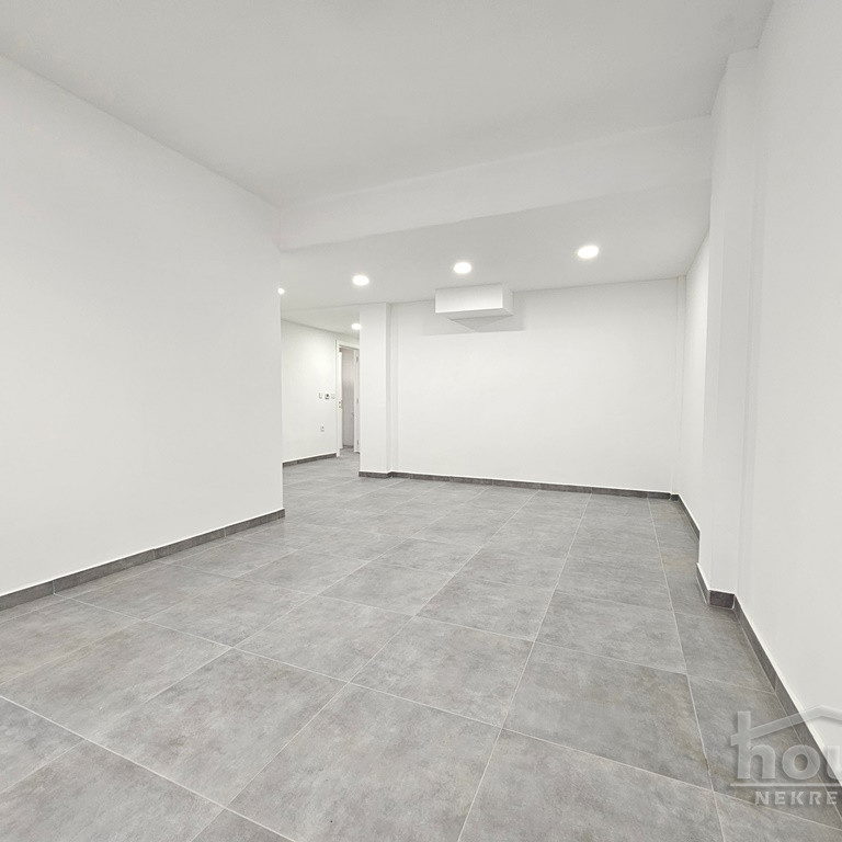 Lokal Prodaja Novi Sad  175 m2