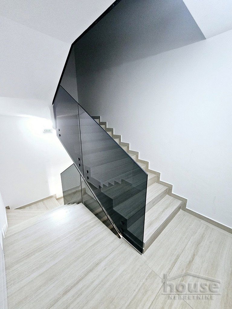 Lokal na prodaju, Telep, Novi Sad, 208m², Prizemlje, 445.500 €