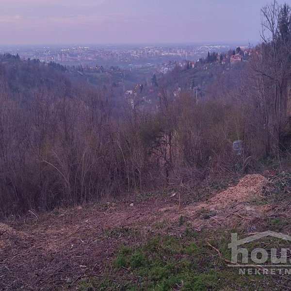 Plac Prodaja Novi Sad  1017 m2