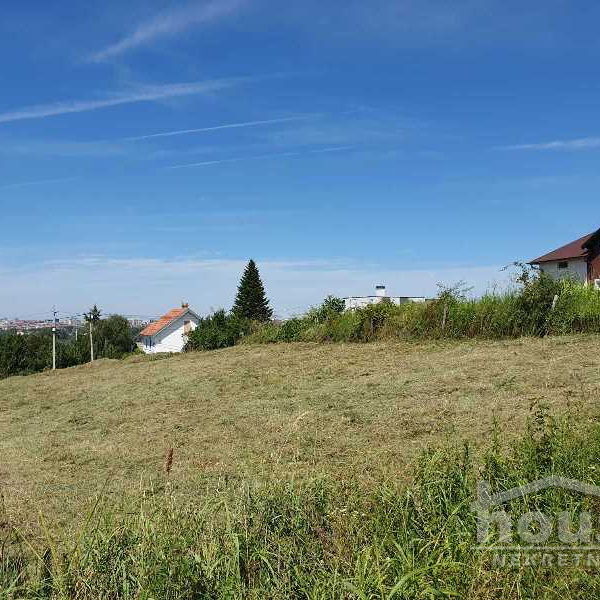 Plac Prodaja Novi Sad  869 m2