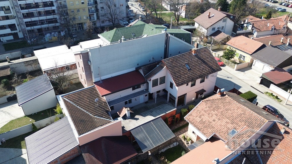 Plac Prodaja Novi Sad  437 m2