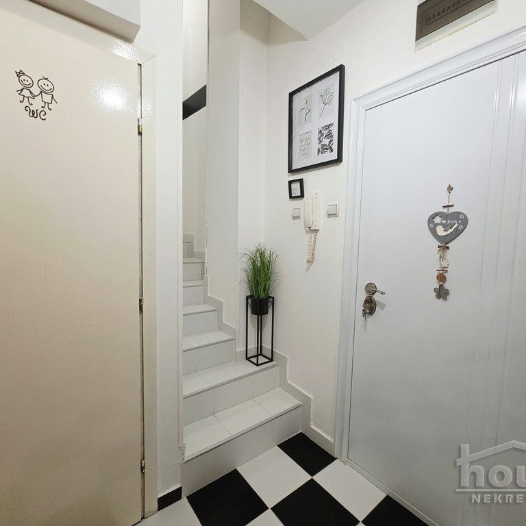 Dvosoban stan na prodaju, Cara Dušana, Novi Sad, 61m², 6. sprat, 149.000 €