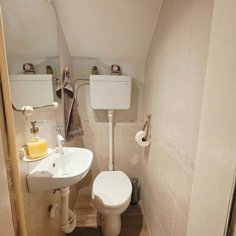 Dvosoban stan na prodaju, Cara Dušana, Novi Sad, 61m², 6. sprat, 149.000 €