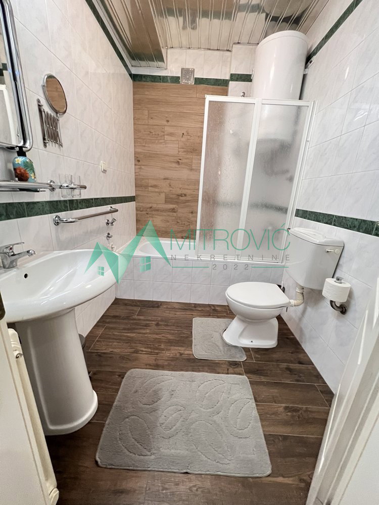 stanovi-1-5-dx-centar-ns-1003373-fyyq4 Jednoiposoban stan na prodaju, Centar, Novi Sad, 68m², 221.450 €