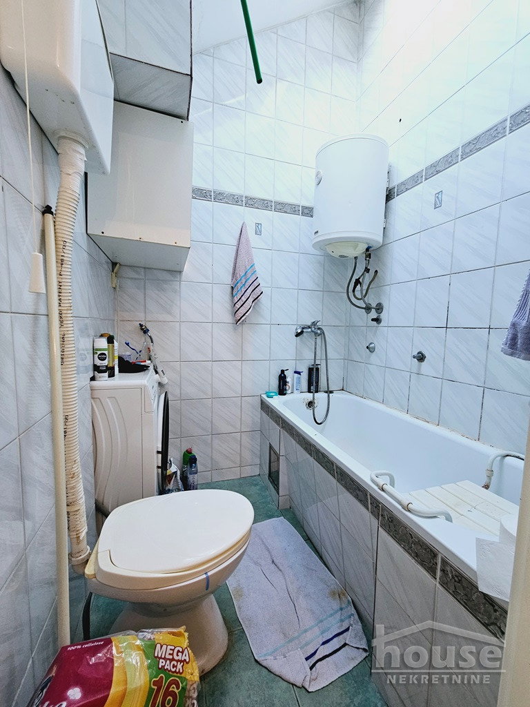 Jednoiposoban stan na prodaju, Centar, Novi Sad, 26m², 5. sprat, 74.000 €