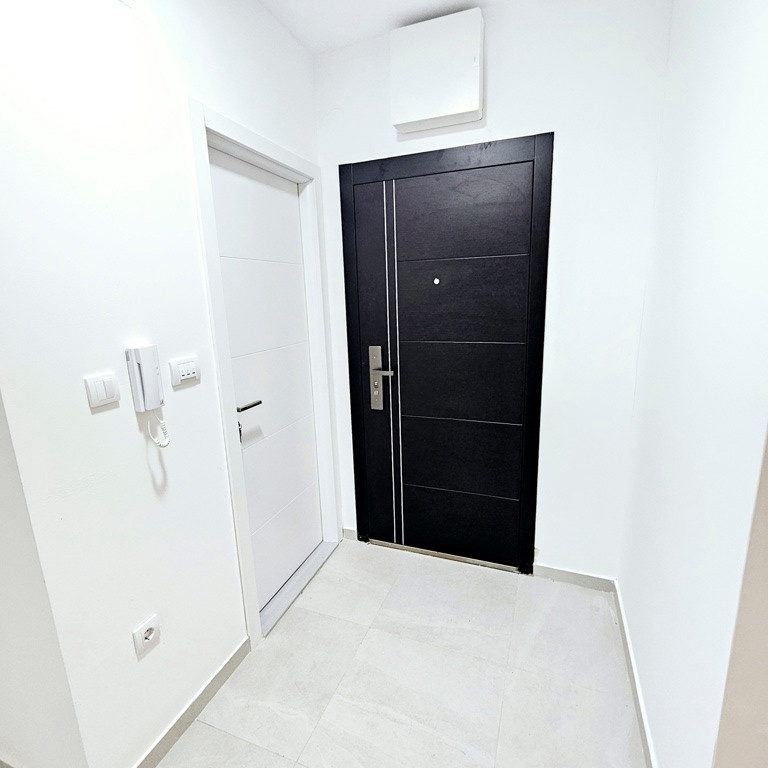 Jednoiposoban stan na prodaju, Grbavica, Novi Sad, 36m², 93.000 €