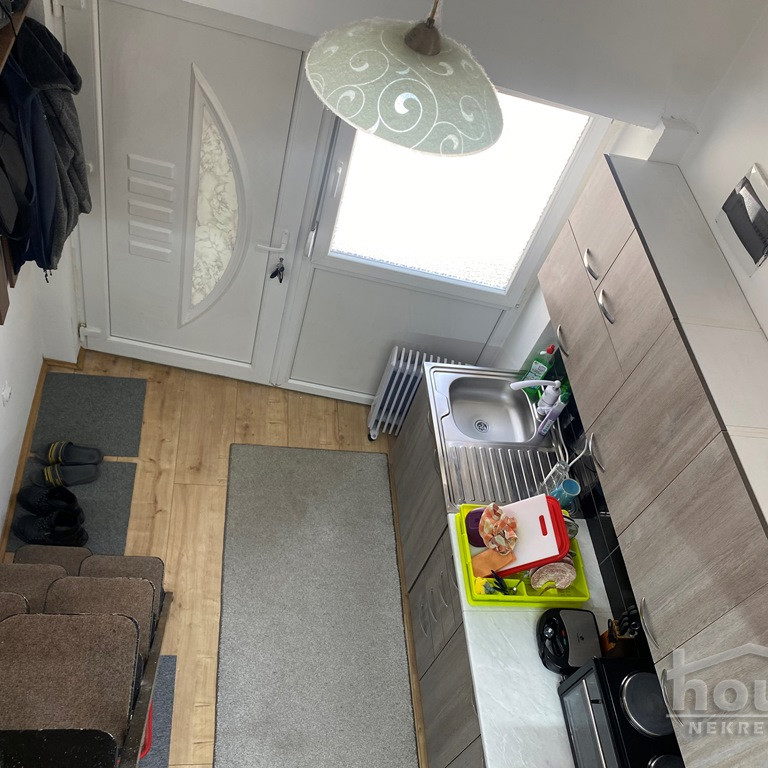Jednoiposoban stan na prodaju, Grbavica, Novi Sad, 33m², Prizemlje, 80.000 €