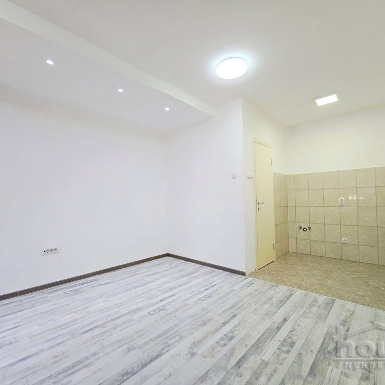 Stan Prodaja Novi Sad  50 m2