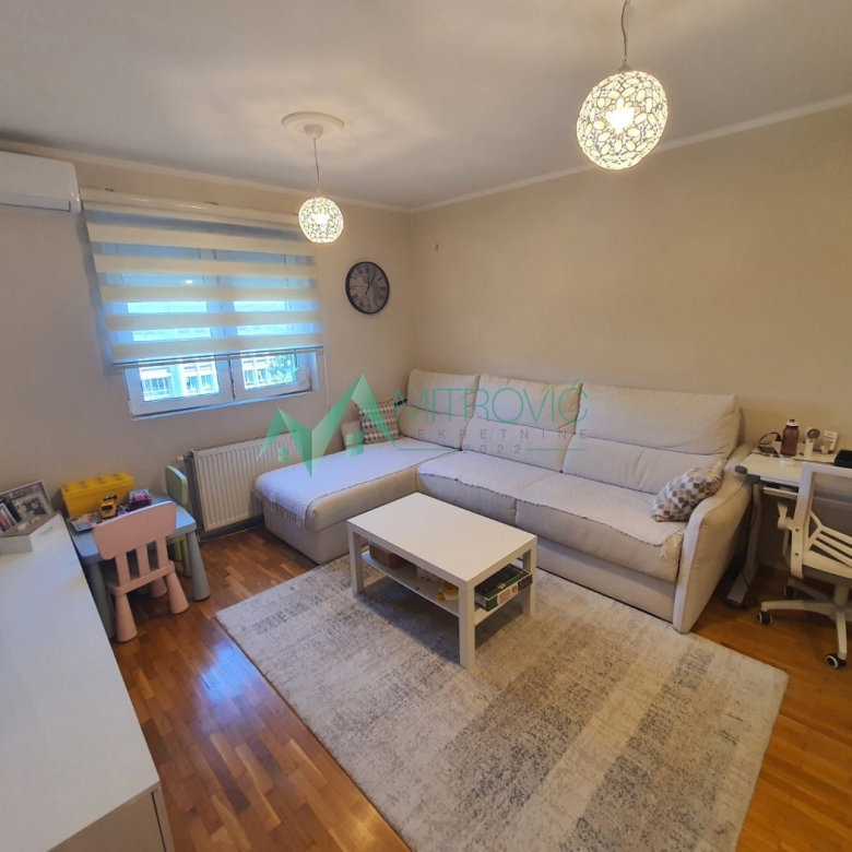 Jednoiposoban stan na prodaju, Betanija, Novi Sad, 38m², 133.900 €