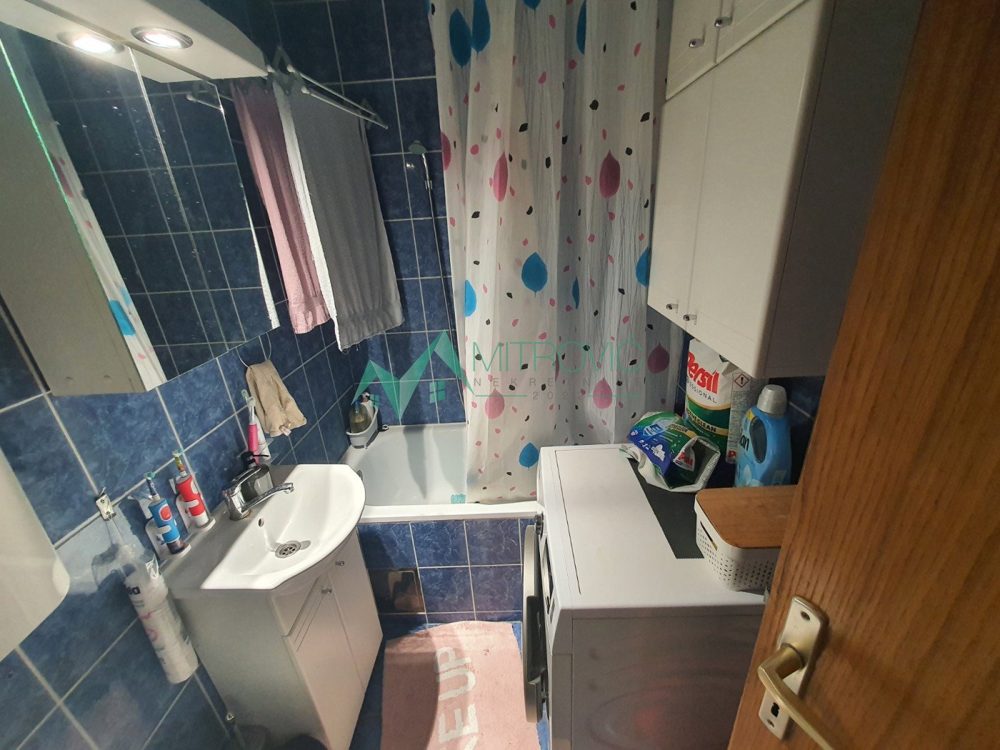 stanovi-1-5-re-betanija-1004464-yfdjt Jednoiposoban stan na prodaju, Betanija, Novi Sad, 38m², 133.900 €