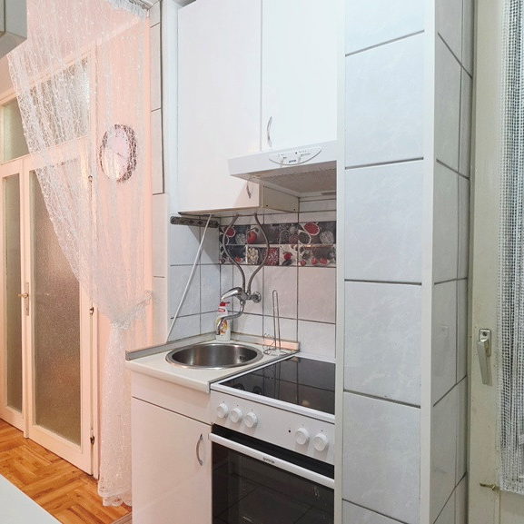 Jednoiposoban stan na prodaju, Bulevar Oslobođenja, Novi Sad, 49m², 153.000 €