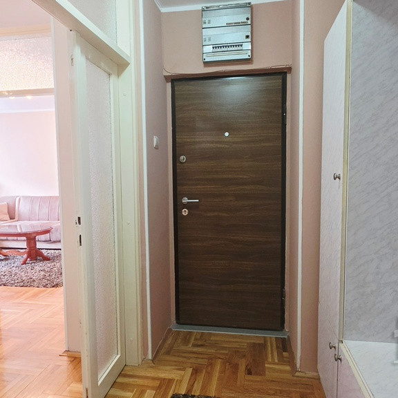 Jednoiposoban stan na prodaju, Bulevar Oslobođenja, Novi Sad, 49m², 153.000 €