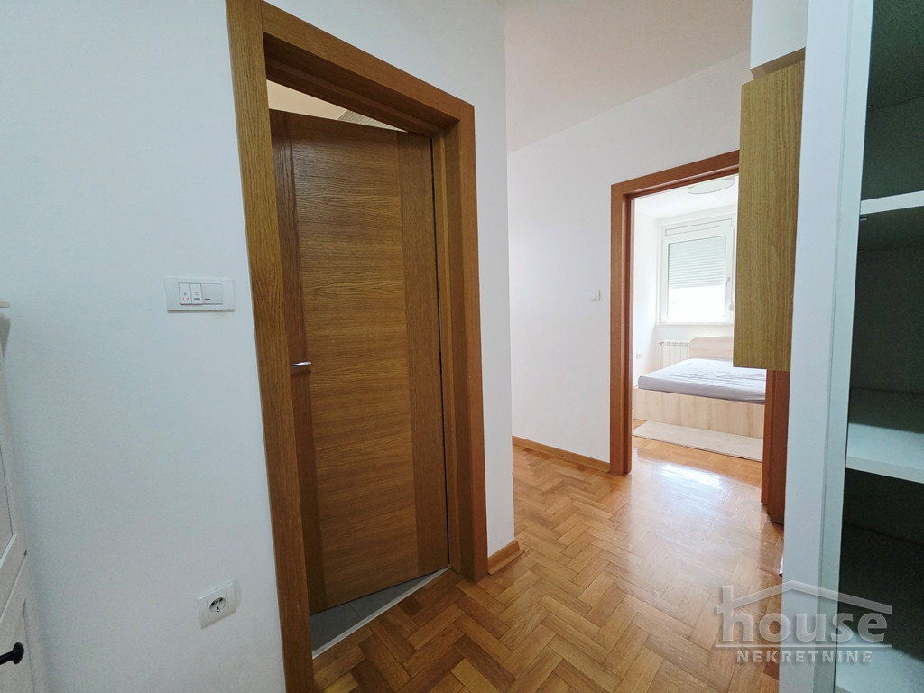 stanovi-1-5-re-bulevar-1102689-6xpjz Jednoiposoban stan na prodaju, Bulevar Oslobođenja, Novi Sad, 42m², 158.000 €