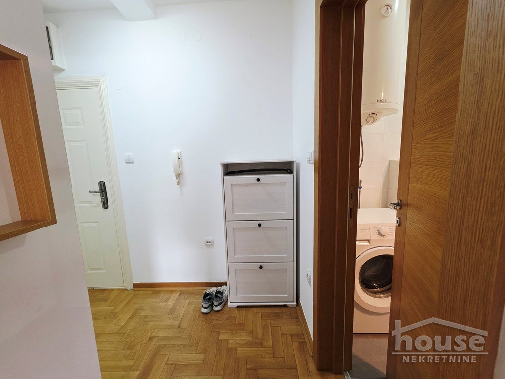 stanovi-1-5-re-bulevar-1102689-7ixar Jednoiposoban stan na prodaju, Bulevar Oslobođenja, Novi Sad, 42m², 158.000 €