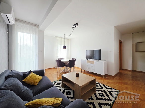 Stan Prodaja Novi Sad  42 m2