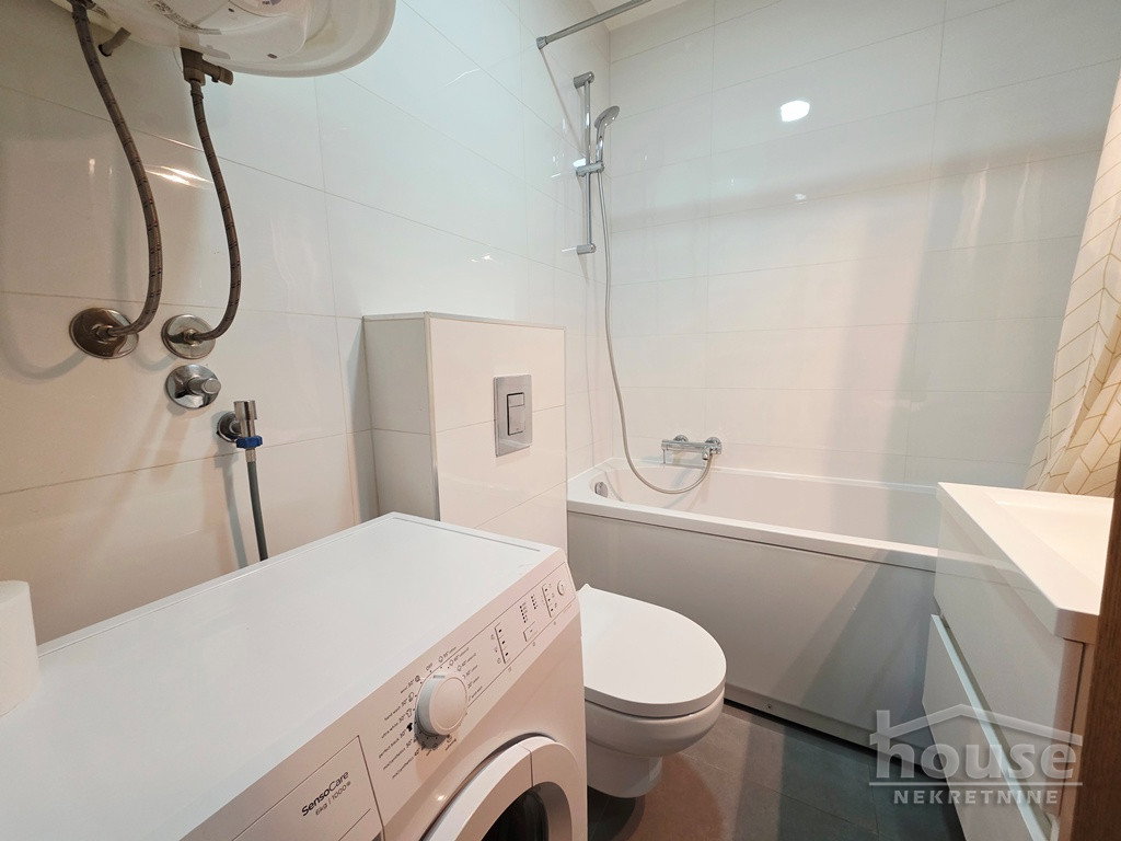 stanovi-1-5-re-bulevar-1102689-y65t3 Jednoiposoban stan na prodaju, Bulevar Oslobođenja, Novi Sad, 42m², 158.000 €