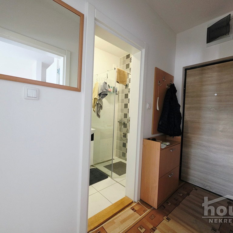 Jednoiposoban stan na prodaju, Bulevar Patrijarha Pavla, Novi Sad, 36m², 129.600 €