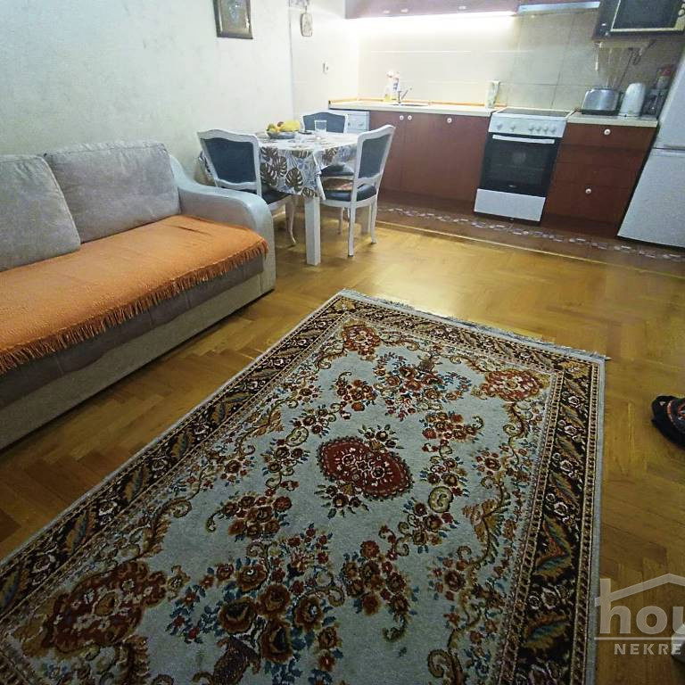 Stan Prodaja Novi Sad  43 m2