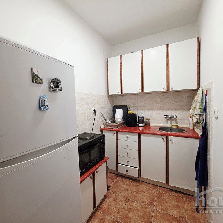 Stan Prodaja Novi Sad  40 m2