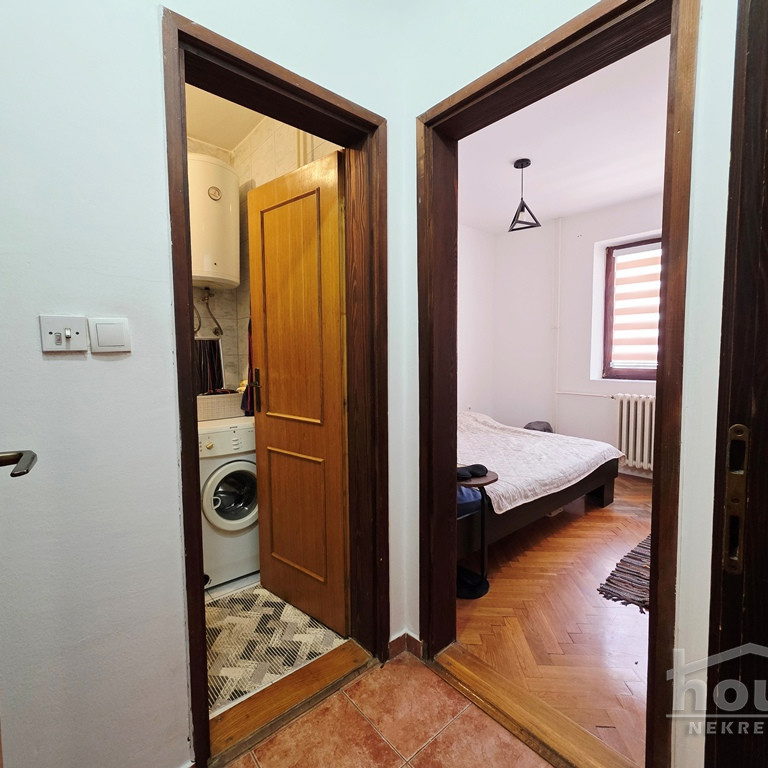 Jednoiposoban stan na prodaju, Centar, Novi Sad, 40m², 3. sprat, 130.000 €