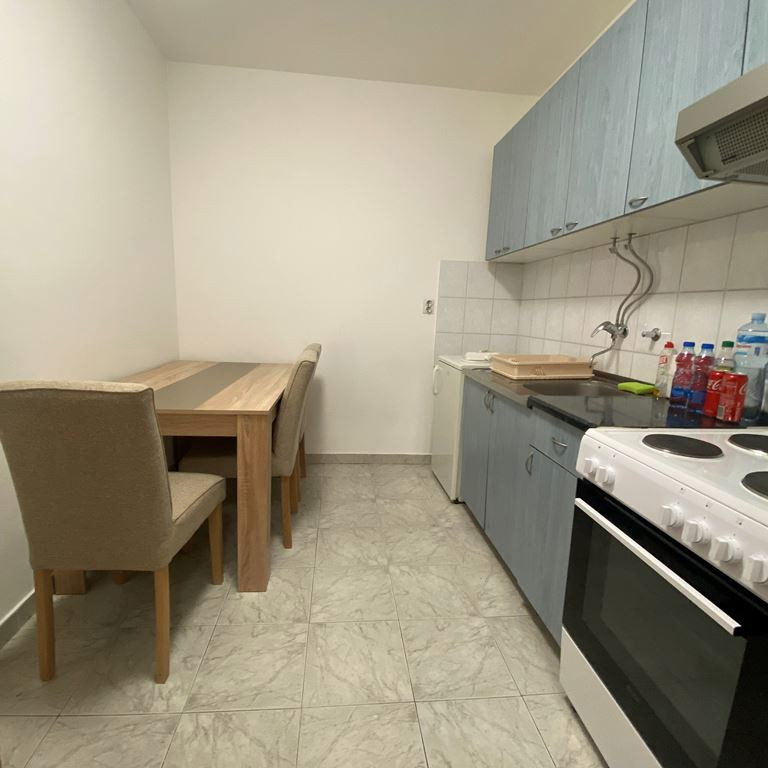 Jednosoban stan na prodaju, Grbavica, Novi Sad, 37m², 130.000 €