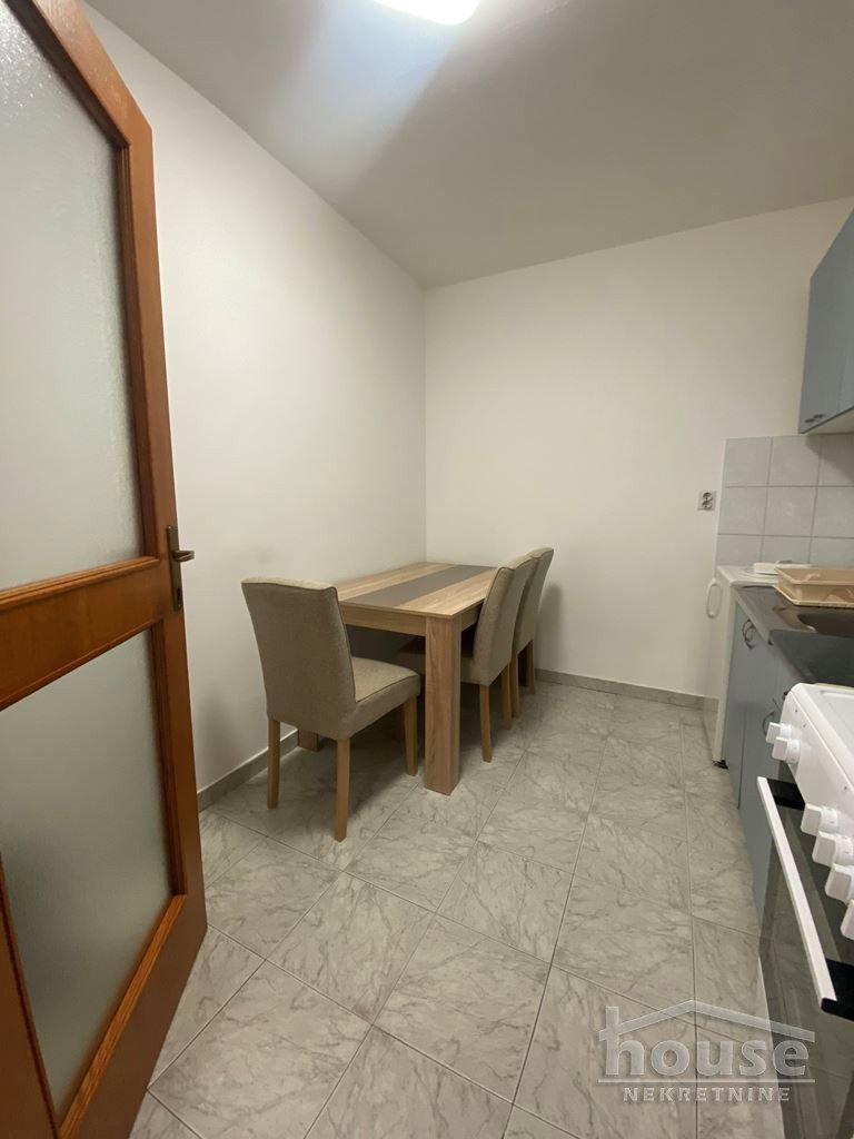 Jednosoban stan na prodaju, Grbavica, Novi Sad, 37m², 130.000 €