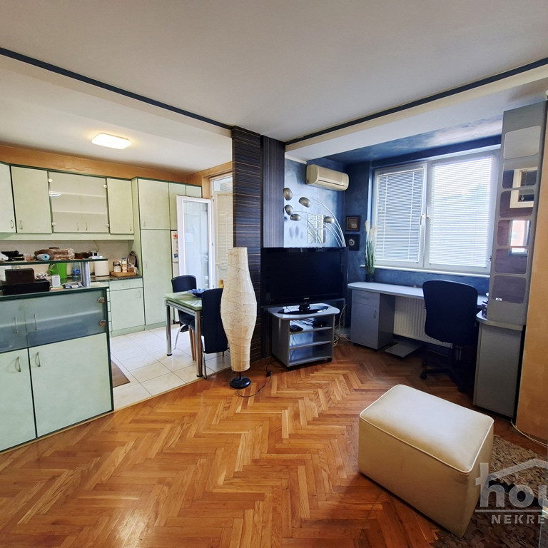 Stan Prodaja Novi Sad  44 m2
