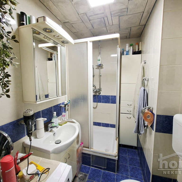 Dvosoban stan na prodaju, Nova Detelinara, Novi Sad, 44m², 1. sprat, 126.200 €