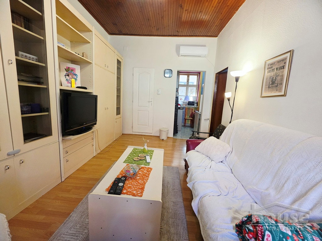 Stan Prodaja Novi Sad  35 m2