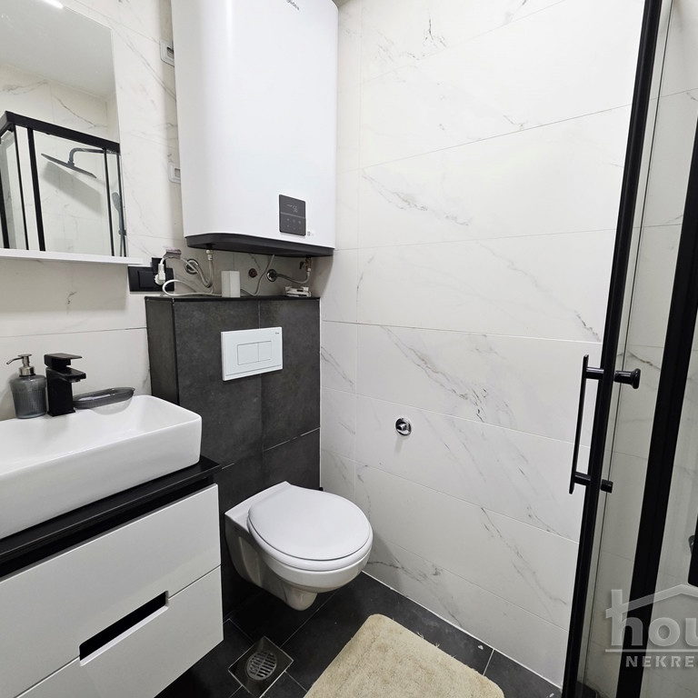 Jednoiposoban stan na prodaju, Podbara, Novi Sad, 38m², 2. sprat, 129.000 €