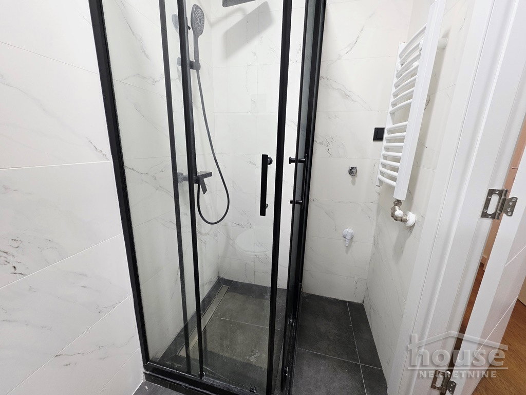Jednoiposoban stan na prodaju, Podbara, Novi Sad, 38m², 2. sprat, 129.000 €