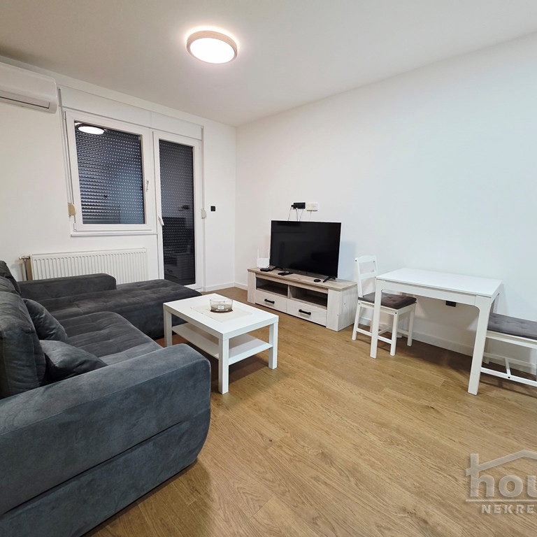 Stan Prodaja Novi Sad  38 m2